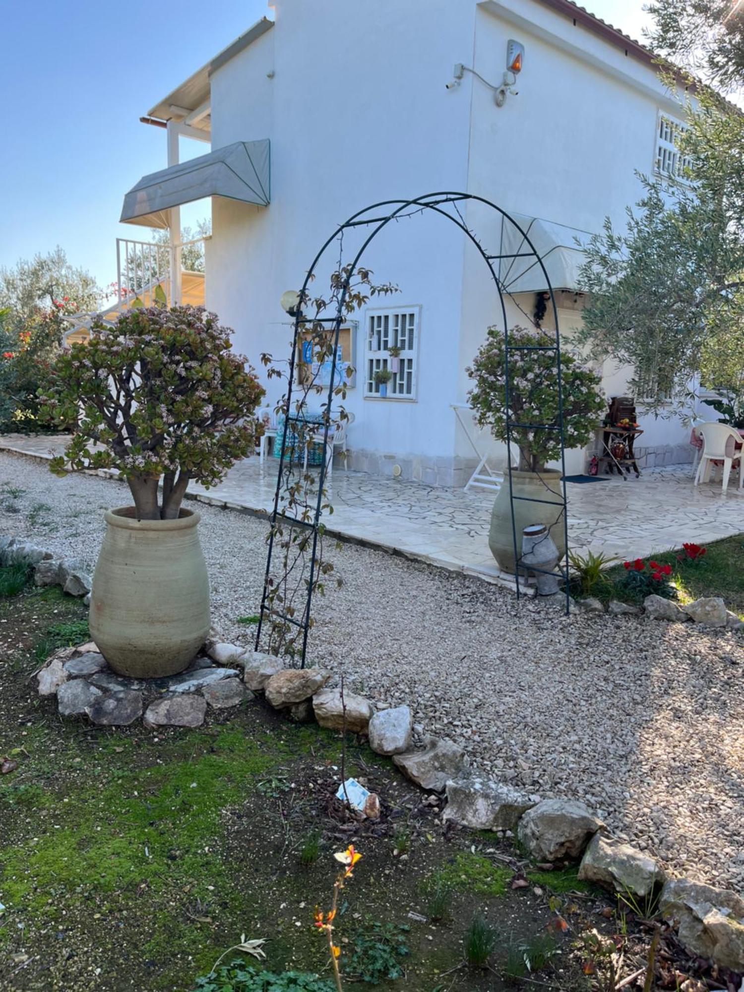 טרני B&B Villa Mediterranee Con Parking Space מראה חיצוני תמונה